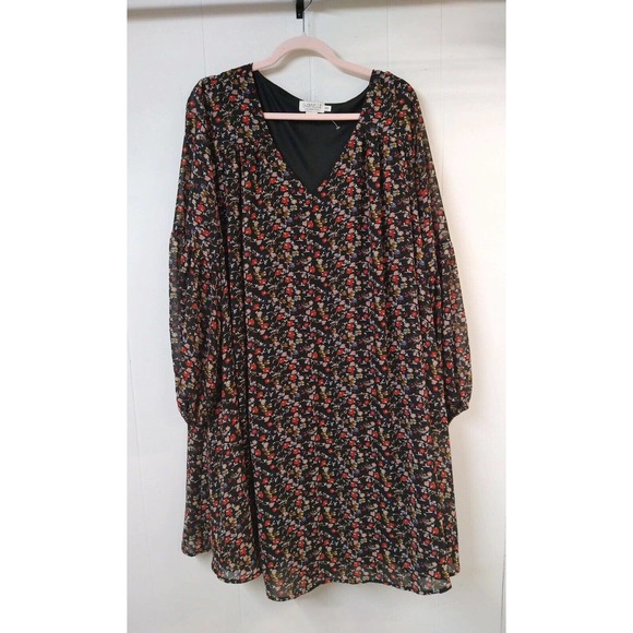 Gabrielle WM 44 (US XL 16) Black Floral Trapeze Dress Drop Bishop Sleeve V-Neck - Picture 1 of 6